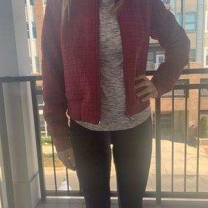 LULULEMON ATHLETICA- never worn bomber jacket size 6 perfect condition so cute